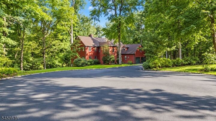 Property Photo:  136 Crest Dr  NJ 07901 