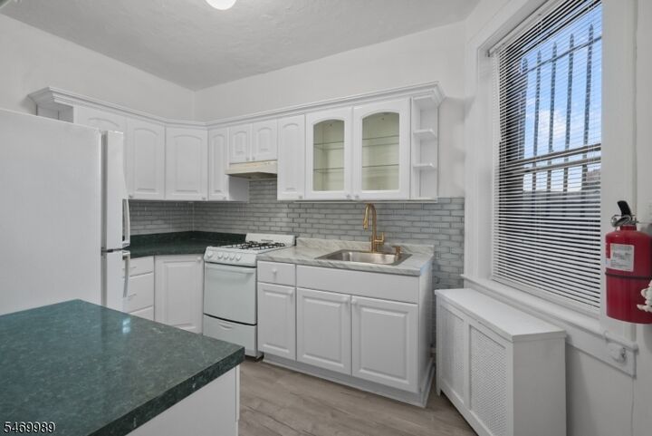 Property Photo:  33 62nd St 5  NJ 07093 
