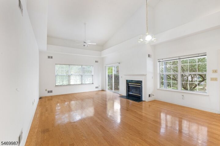 Property Photo: 45 Four Oaks Rd NJ 07921