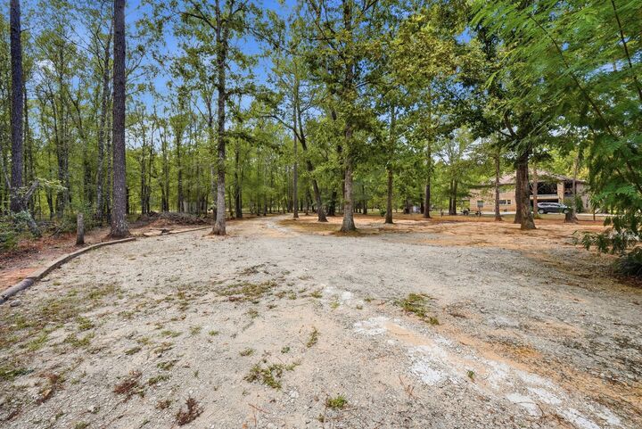 Property Photo:  430 Lee Rd  TX 77328 