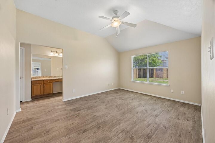 Property Photo:  7430 Bahia Lane  TX 77489 