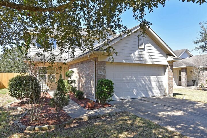 Property Photo: 6711 Haven Forest Lane TX 77469