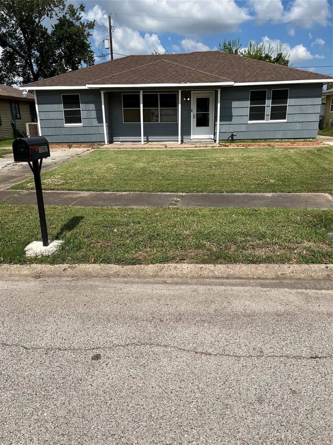 Property Photo:  12461 Birdie Lane  TX 77015 