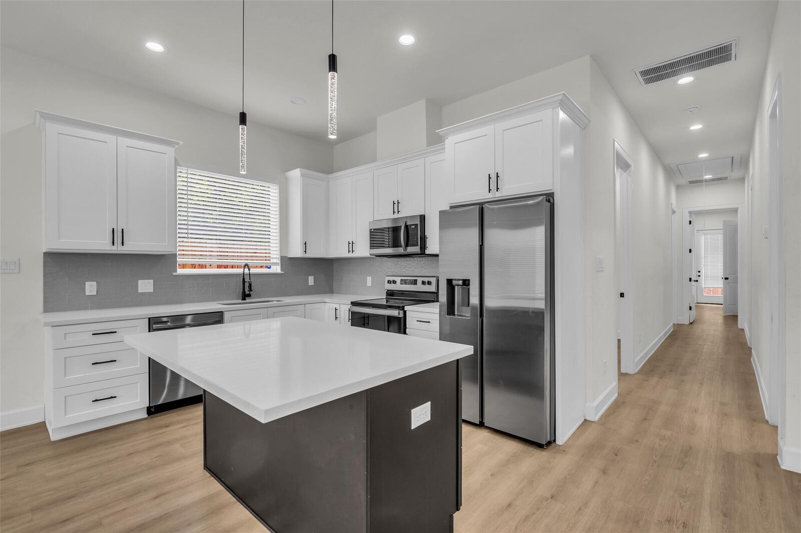 Property Photo:  3829 Goodhope Street A  TX 77021 