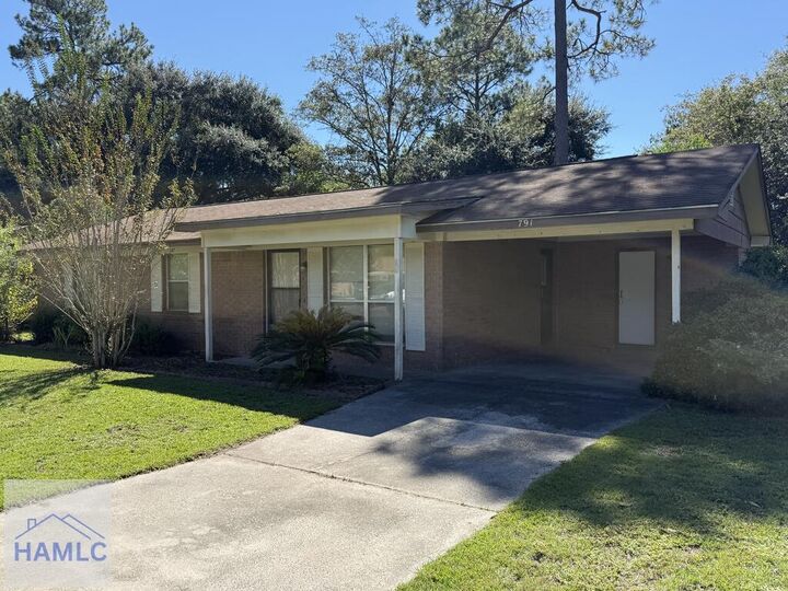 Property Photo:  791 Peggy Sue Street  GA 31313 