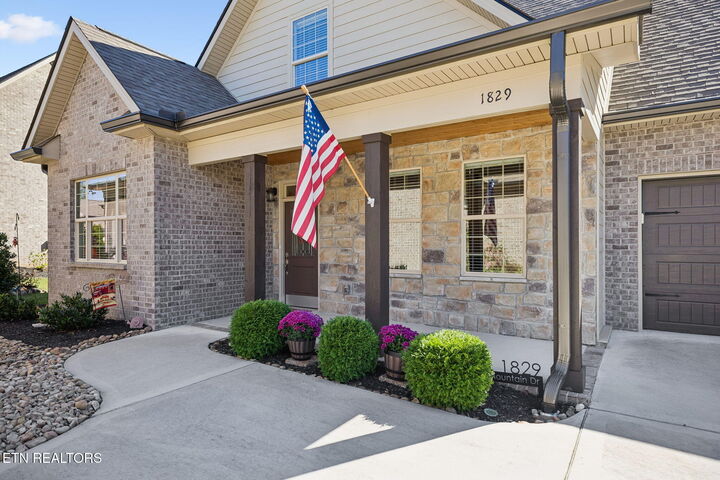 Property Photo: 1829 Mountain Drive TN 37772