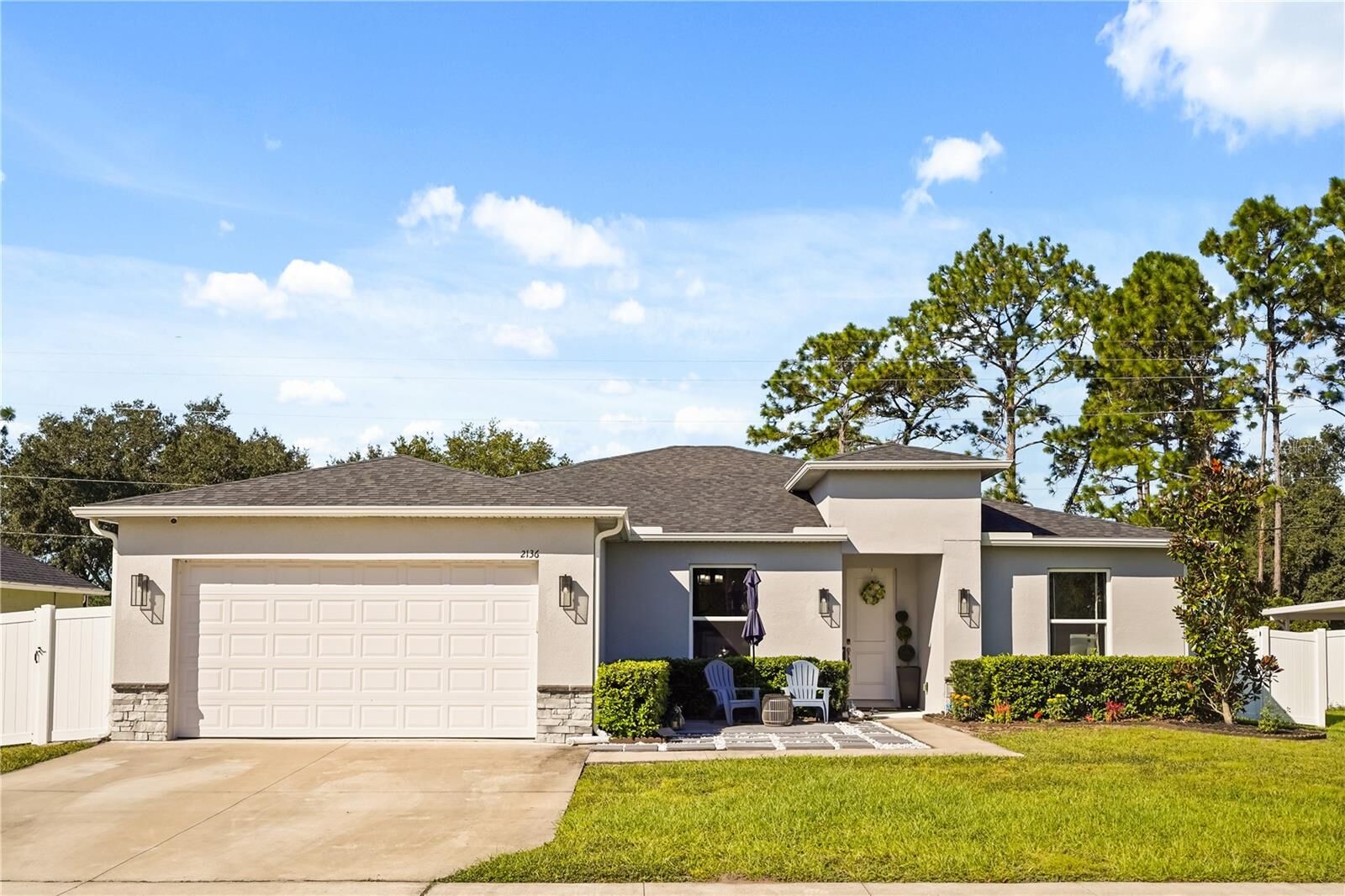 Property Photo:  2136 Bancroft Boulevard  FL 32833 