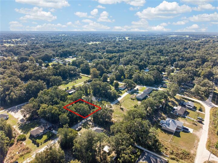 Property Photo: SE 41st Terrace FL 34491