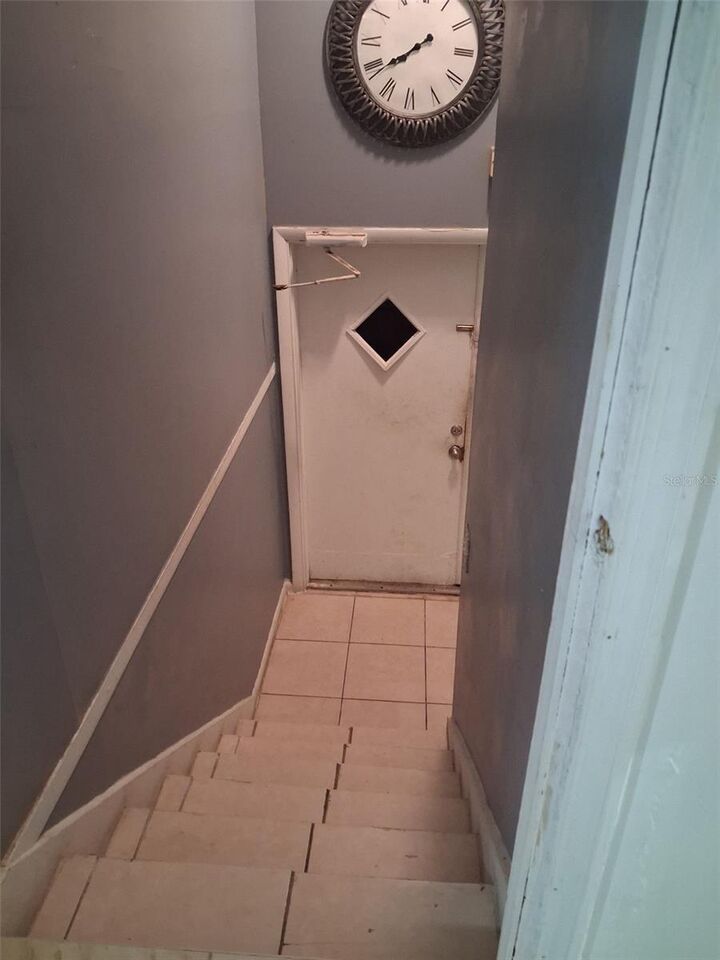 Property Photo: 1734 Blossomwood Lane B FL 32818
