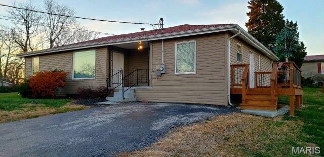 Property Photo:  936 Guenzler Drive  MO 63052 