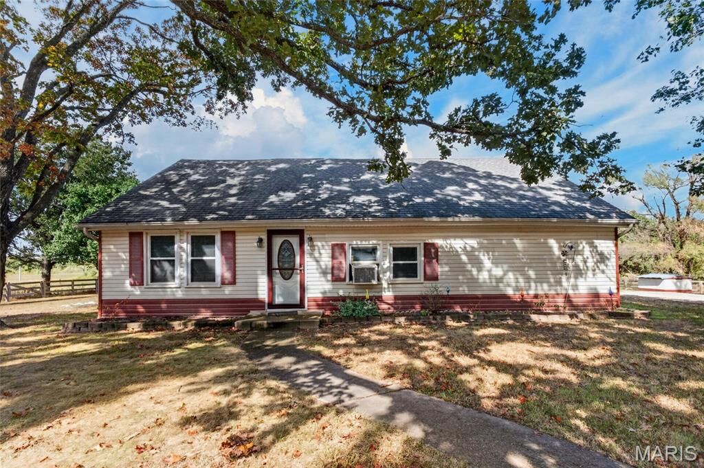 Property Photo:  14123 Fleming Road  MO 65536 