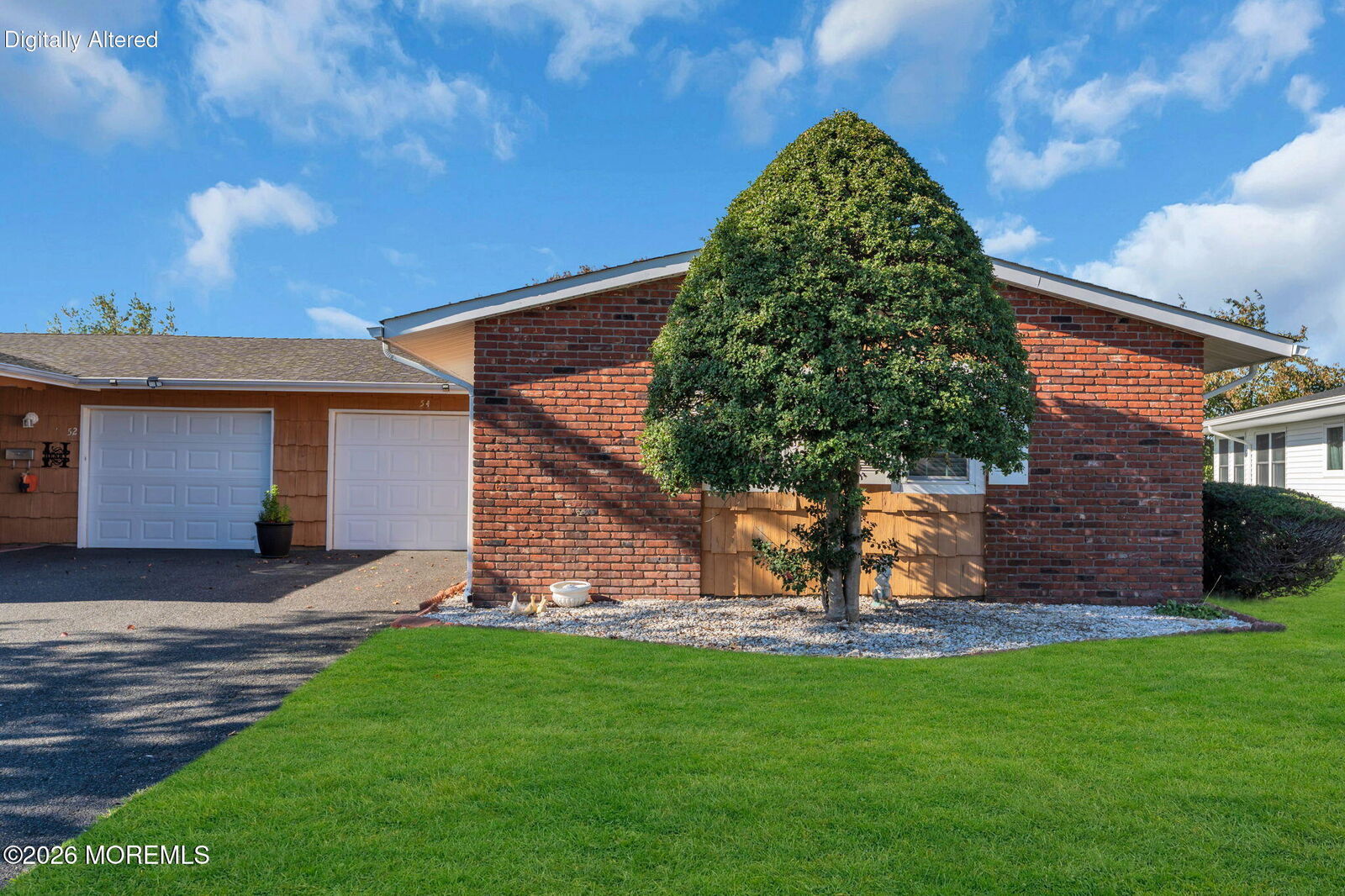 Property Photo:  54 Darley Circle  NJ 08724 