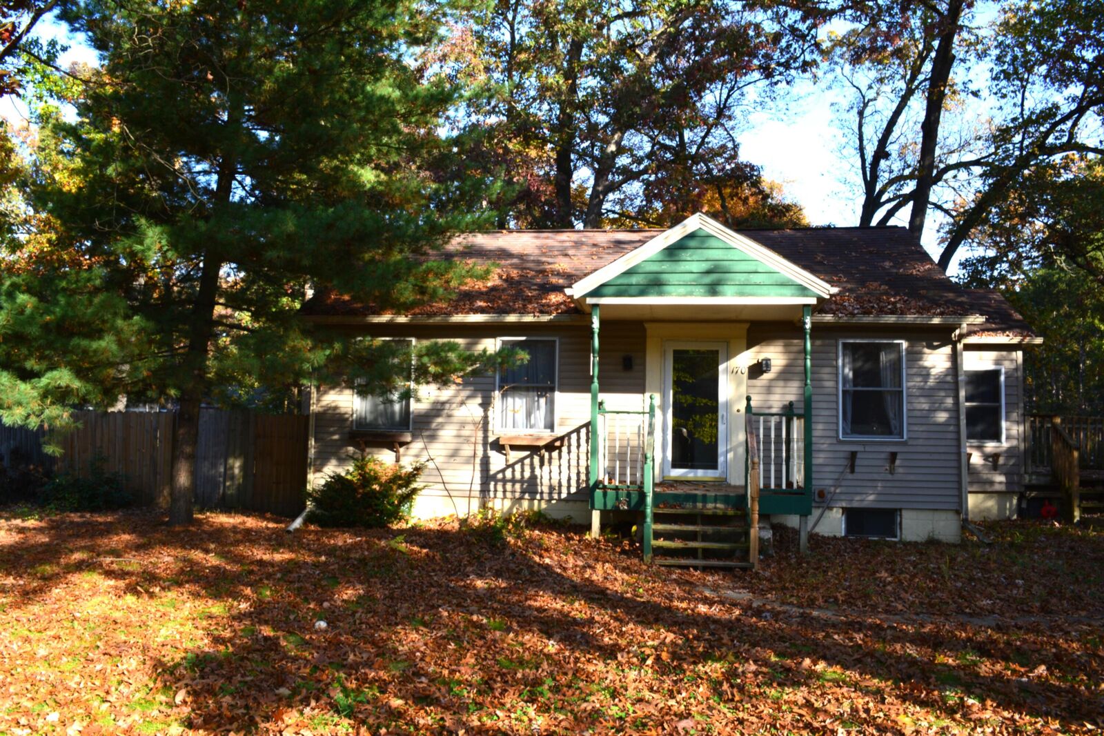 Property Photo: 170 W Spaulding Avenue W MI 49037