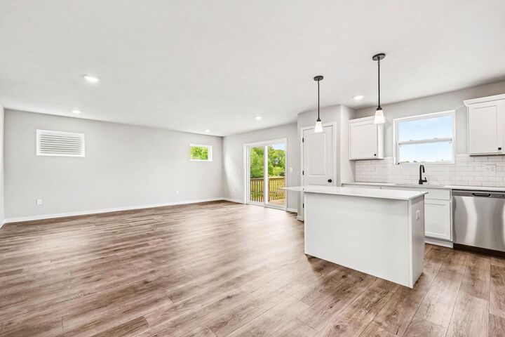 Property Photo:  10100 Kearns Court  MI 49024 