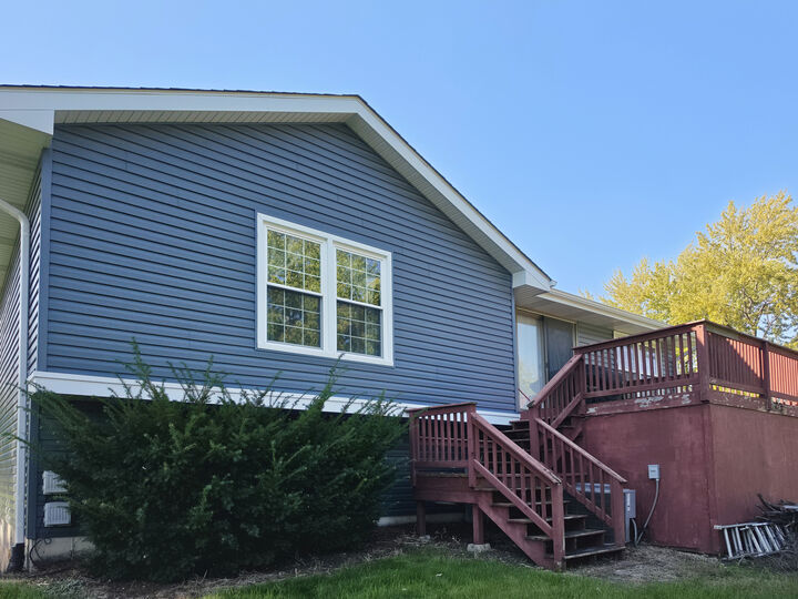 Property Photo:  140 S Whispering Hills Drive  IL 60540 