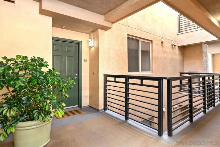 Property Photo:  330 J St 507  CA 92101 
