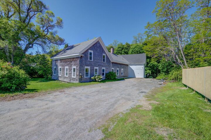 Property Photo: 12 Middle Road ME 04579
