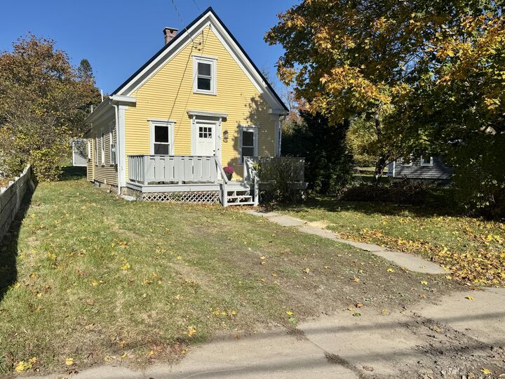Property Photo:  49 Key Street  ME 04631 