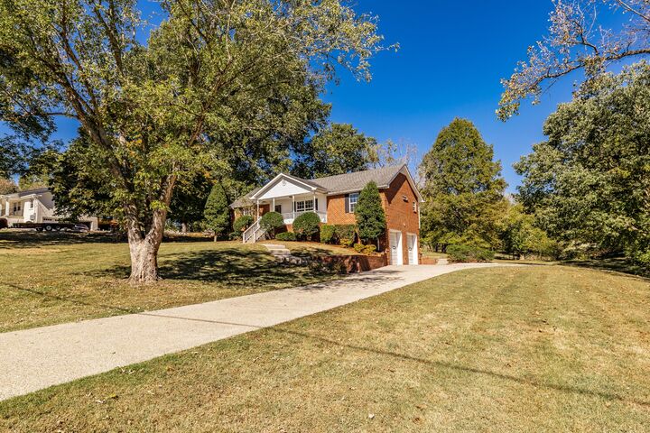 Property Photo:  107 Grace Dr  TN 37072 