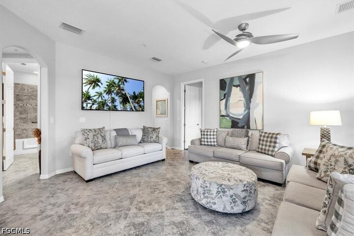Property Photo:  11901 Izarra Way 8609  FL 33912 