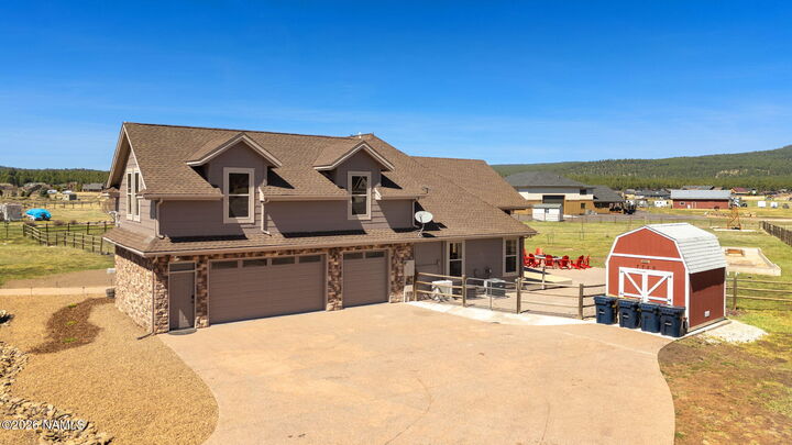 Property Photo:  7750 W Suzette Lane  AZ 86015 