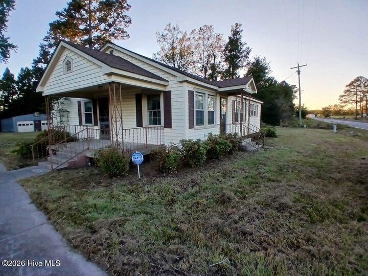 Property Photo:  245 Murphy Store Road Lane  NC 28458 