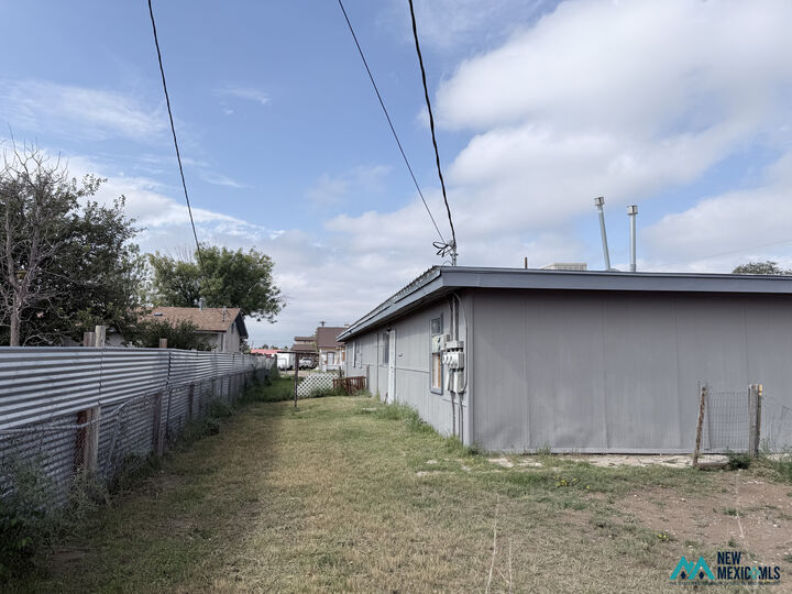 Property Photo: 1527 Michigan Ave N NM 88201