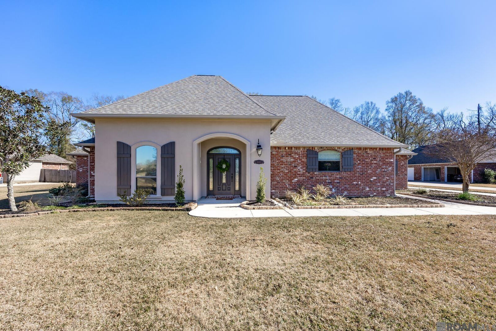 Property Photo: 16242 Ole Homestead Ln LA 70769