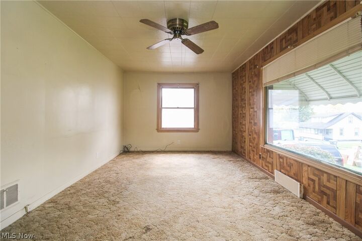 Property Photo:  21 S Osborn Avenue  OH 44509 