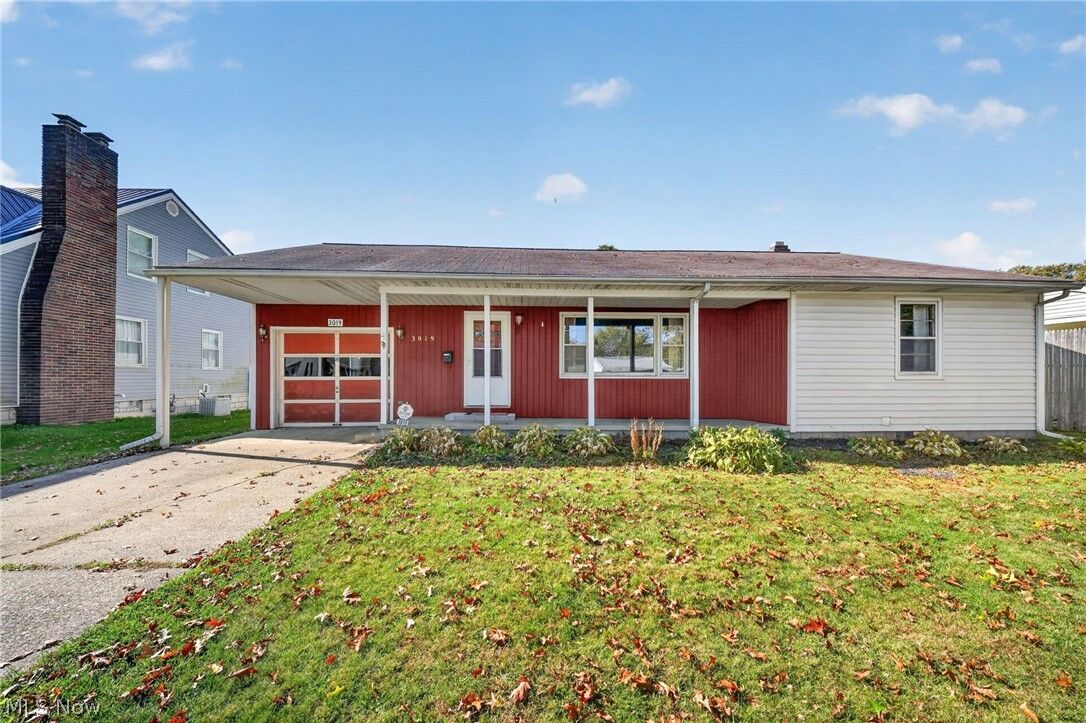 Property Photo:  3019 Avon Boulevard  OH 44004 