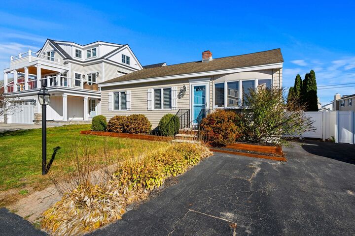 Property Photo:  192 Tilton Street  NH 03874 