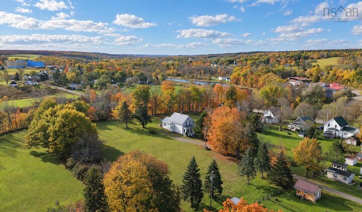 Property Photo:  110 River Street  NS B0K 1S0 