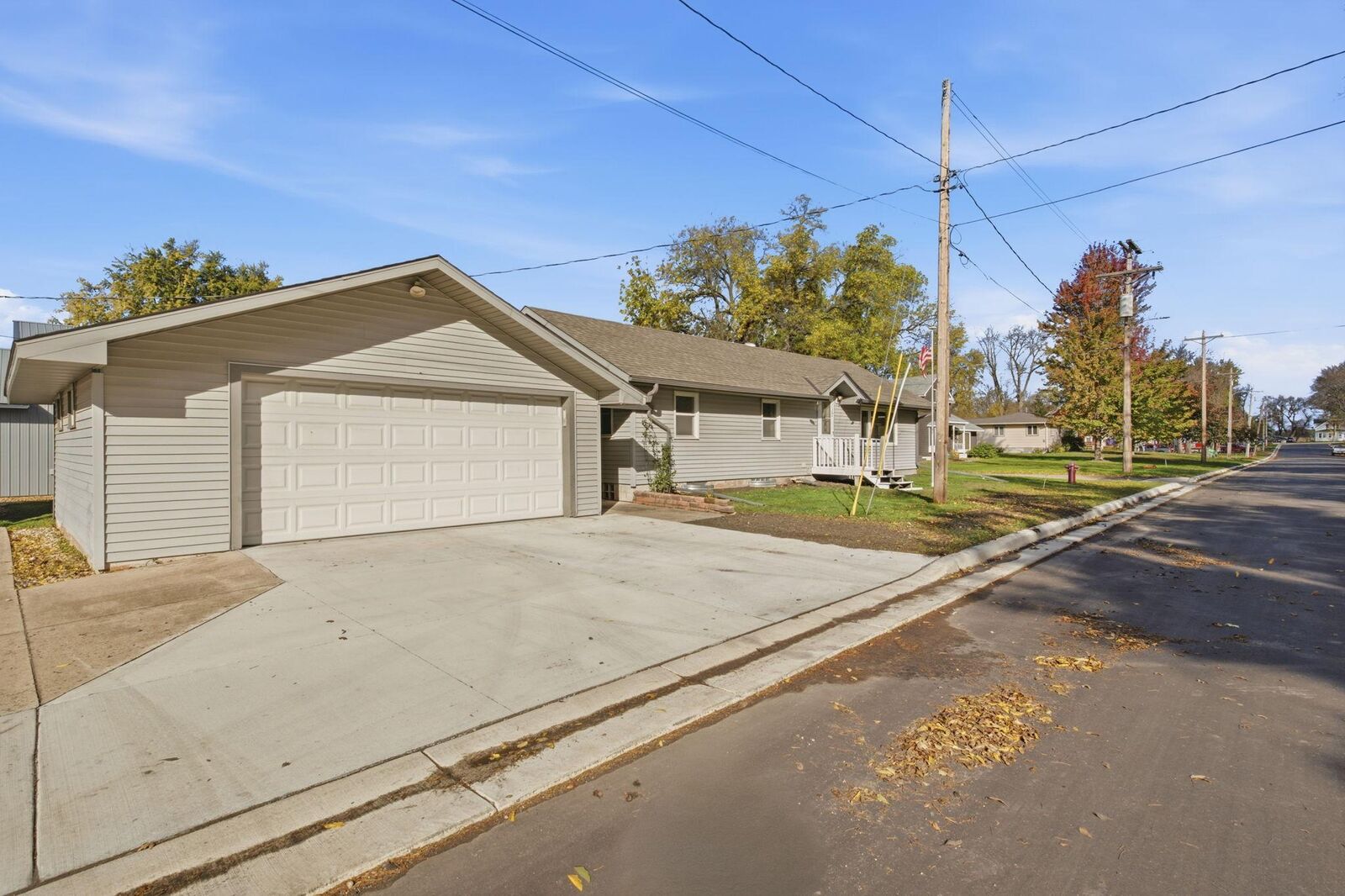 Property Photo: 117 3rd Street N MN 56251