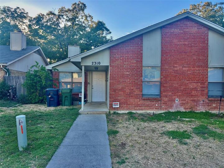 Property Photo:  2310 Miguel Lane  TX 76016 