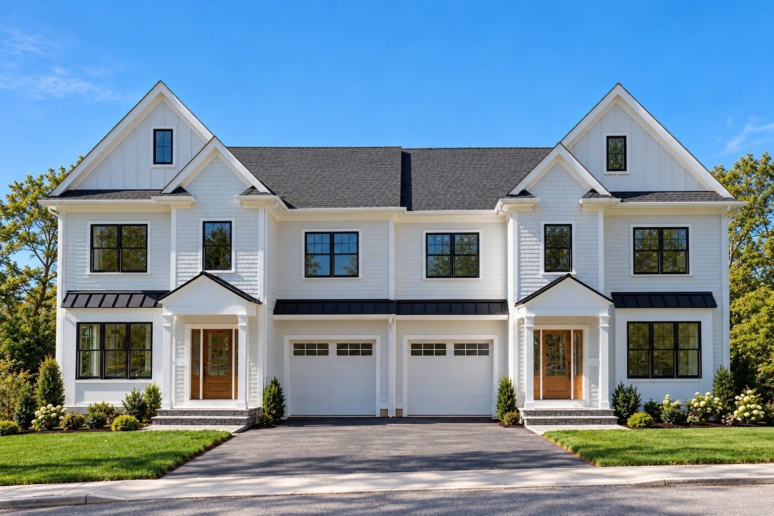 Property Photo:  4 Crescent Rd 1  MA 02494 
