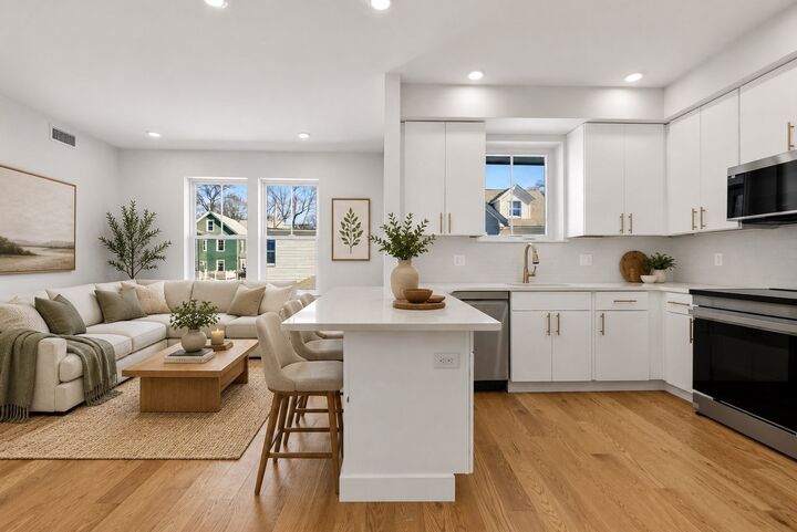 Property Photo:  421 High St 203  MA 02155 