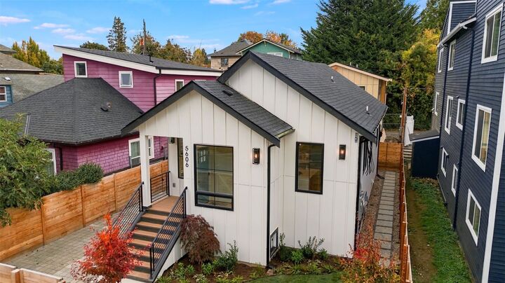 Property Photo: 5606 11th Avenue NE WA 98105