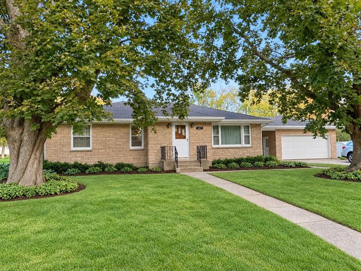 Property Photo: 307 N Pecatonica Street IL 61088