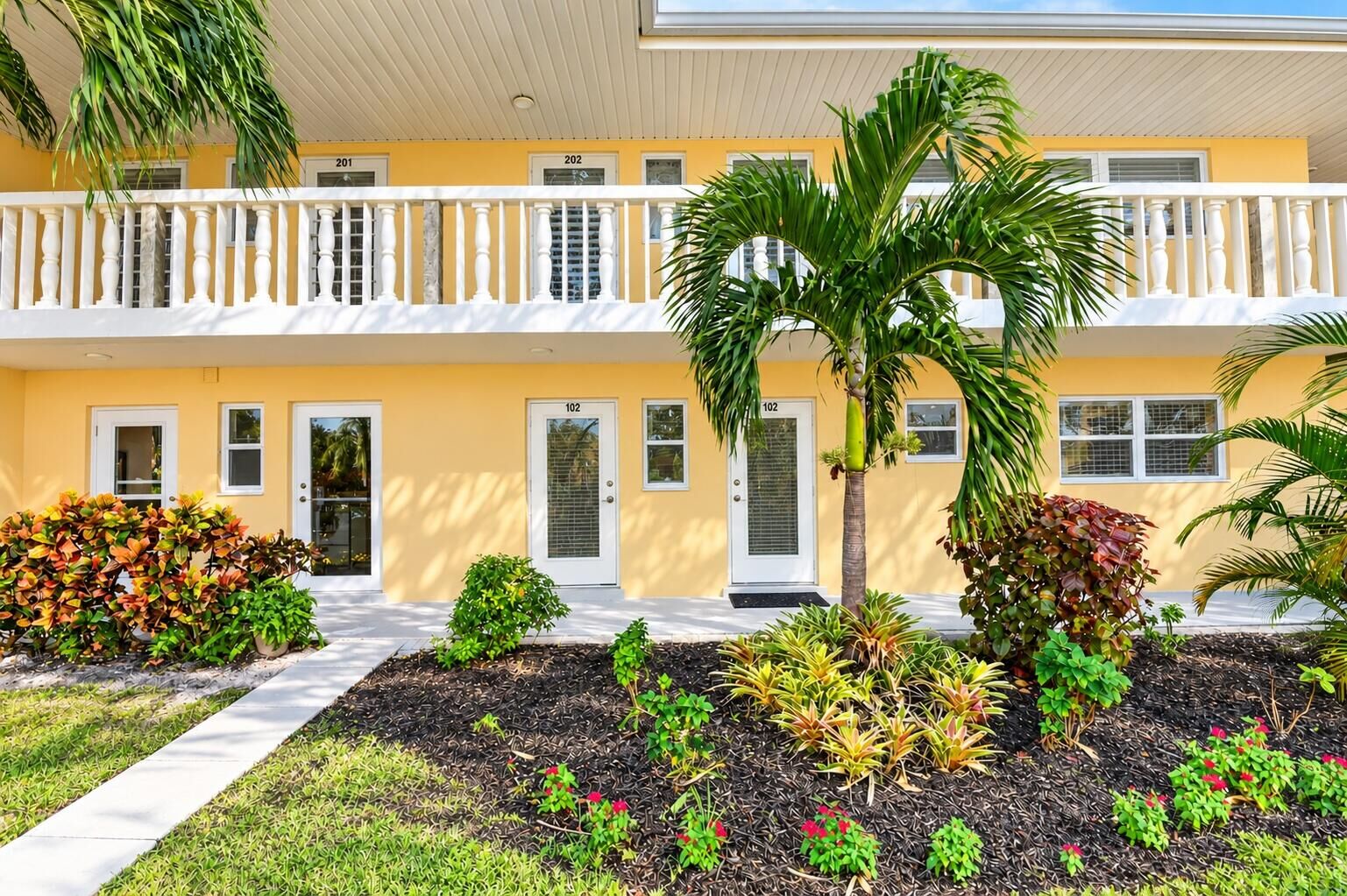 Property Photo: 2131 NE 1st Court 102 FL 33435