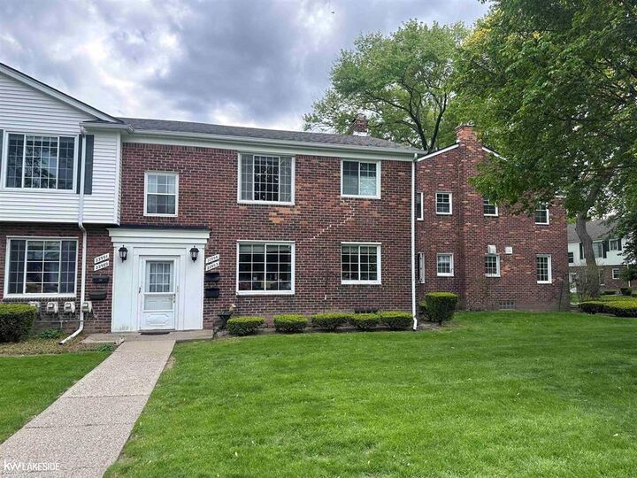 Property Photo:  22995 Gary Lane  MI 48080 