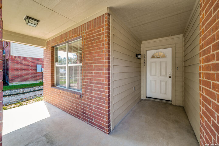 Property Photo:  3727 Fiesta Trail  TX 78245 