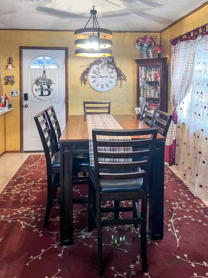 Property Photo:  1100 N Ohio Avenue  TX 76932 