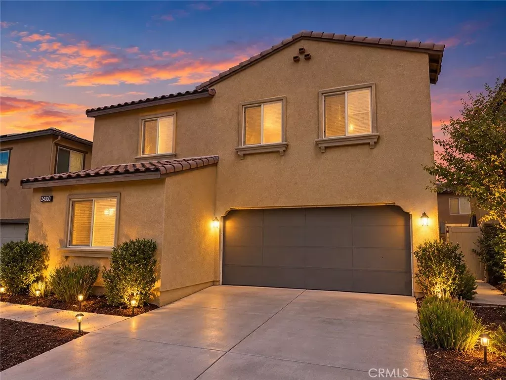 Property Photo:  24010 Raptor  CA 92532 