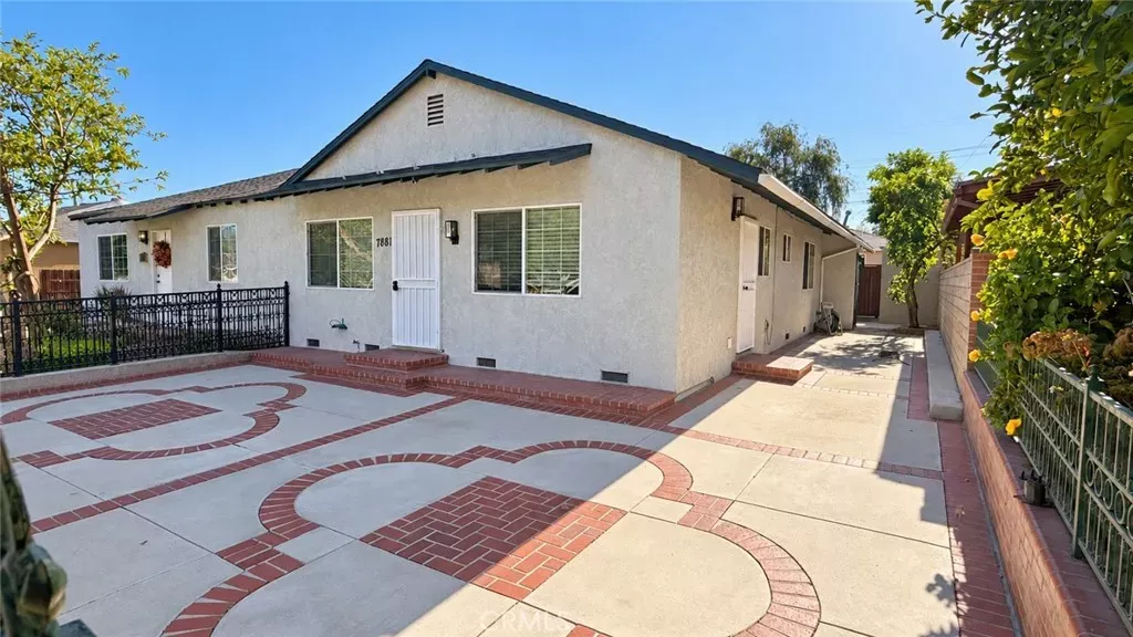 Property Photo:  7881 Claybeck Avenue  CA 91352 