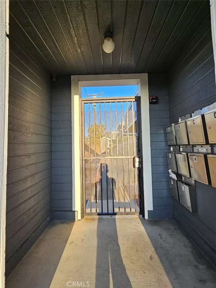 Property Photo:  1120 Nicklett Avenue B  CA 92833 