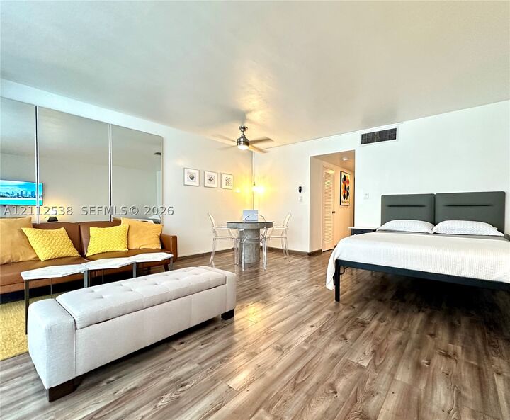 Property Photo:  1200 West Ave 724  FL 33139 