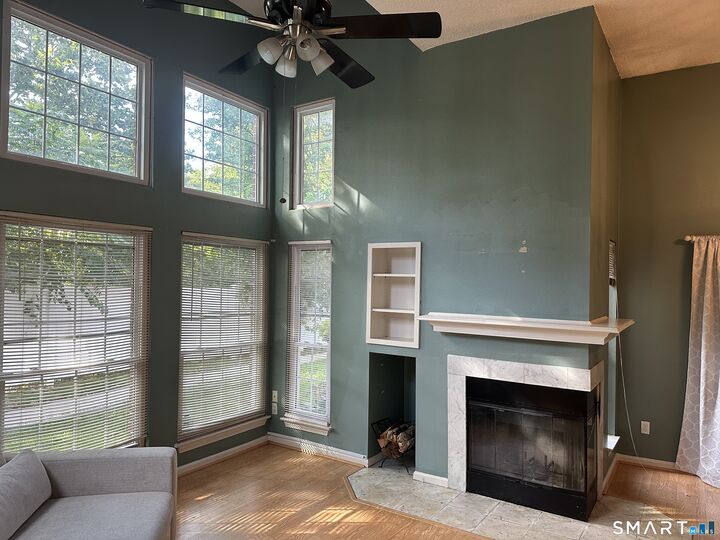 Property Photo:  212 Carriage Crossing Lane 212  CT 06457 