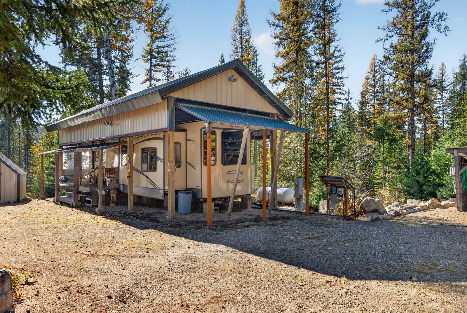 Property Photo: 2759 20 Hwy WA 99114
