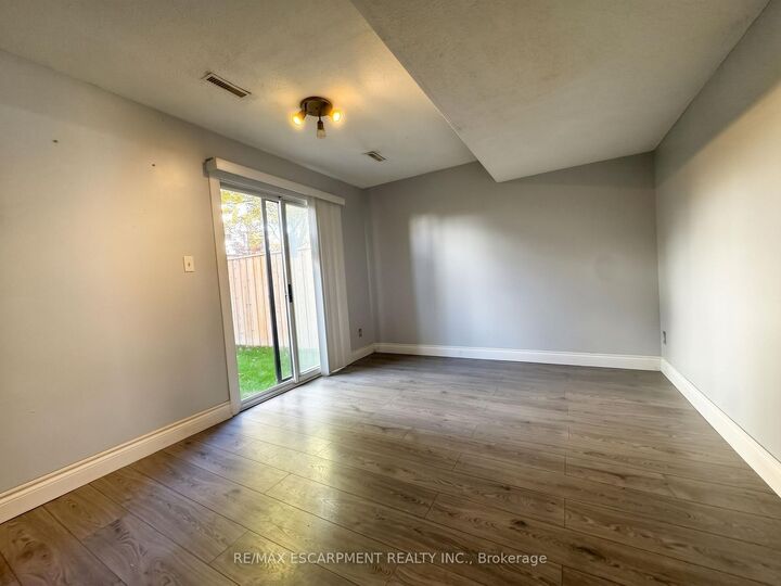 Property Photo:  7340 Copenhagen Road 34  ON L5N 2C3 