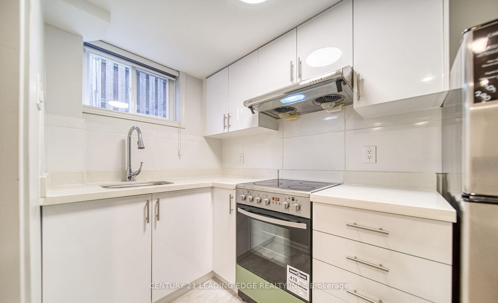 Property Photo:  53 Baltray Crescent Bsmt  ON M3A 2H3 